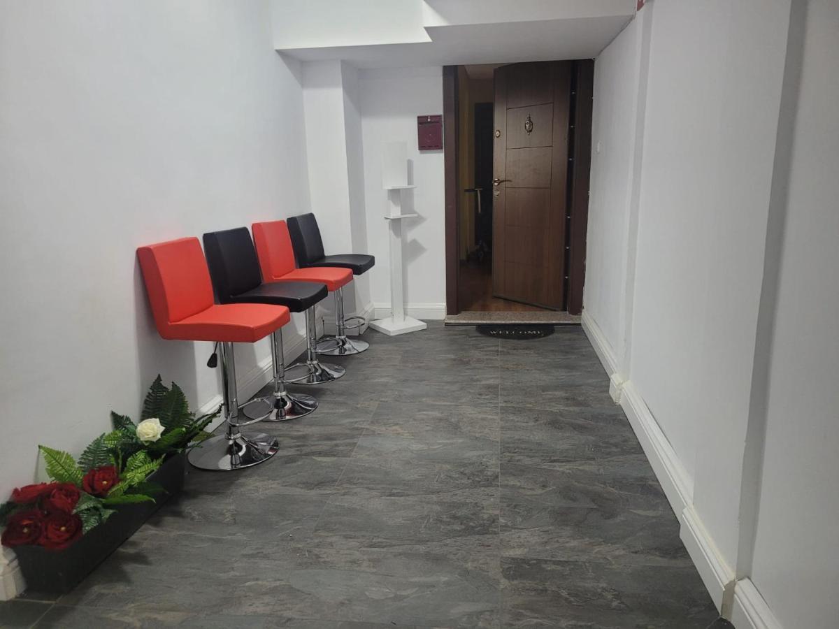 Roma Hostel Varna Exterior photo